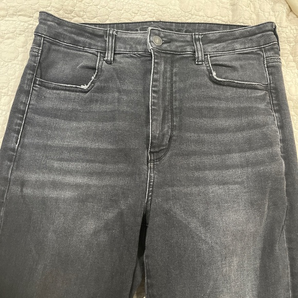 Jeans - Picture 1 of 8